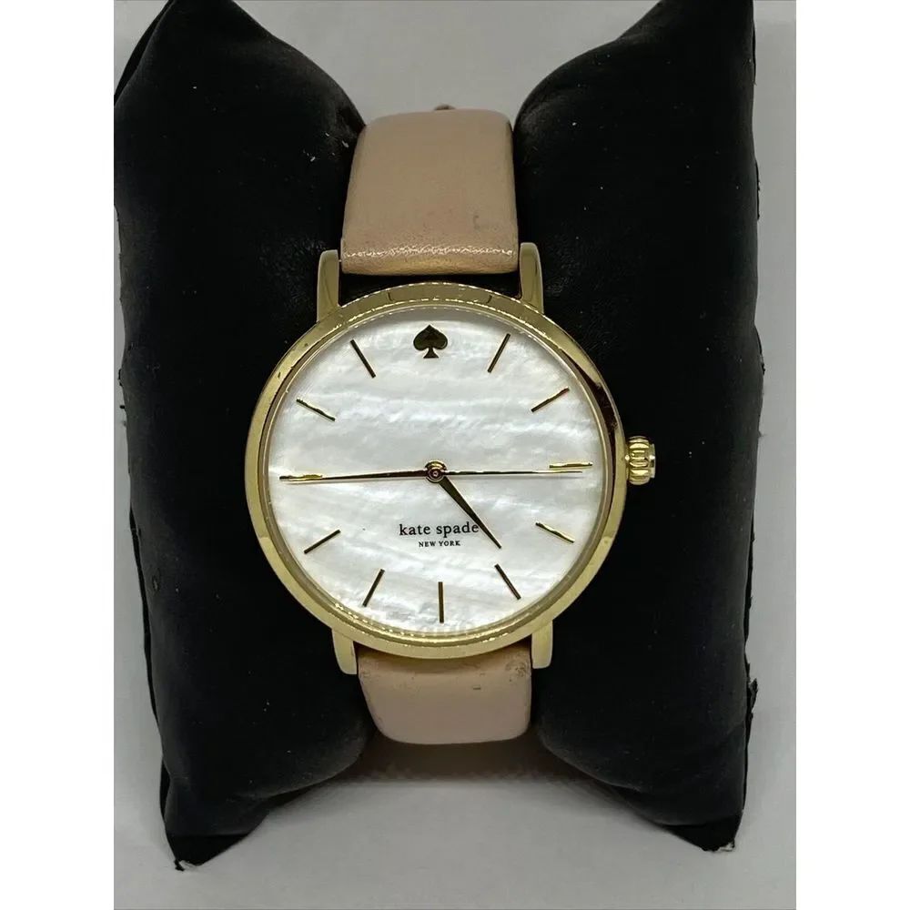 Kate Spade New York 0073 Women's Beige Leather Analog Dial Quartz Watch MP612